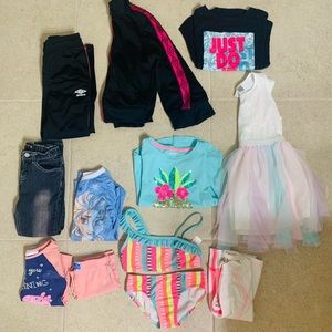 Girls Size 4T/XS (4-5) Clothes Lot